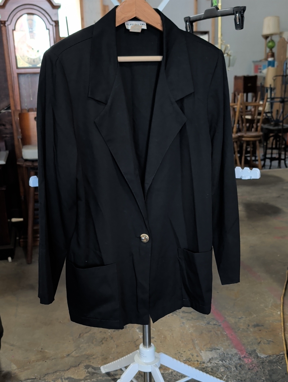 Vintage Alice Stuart Black Single-Button Relaxed Blazer with Front Pockets